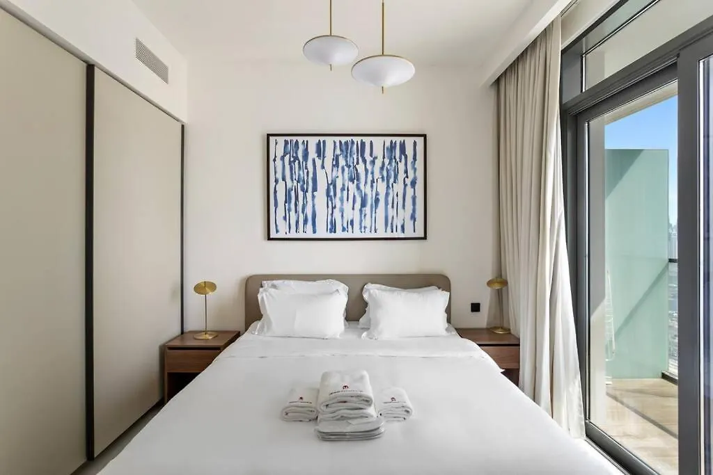 Chic Comfort Fully Furnished 1 Bhk With Sea View And Beach Access Dubai 0*,  United Arab Emirates