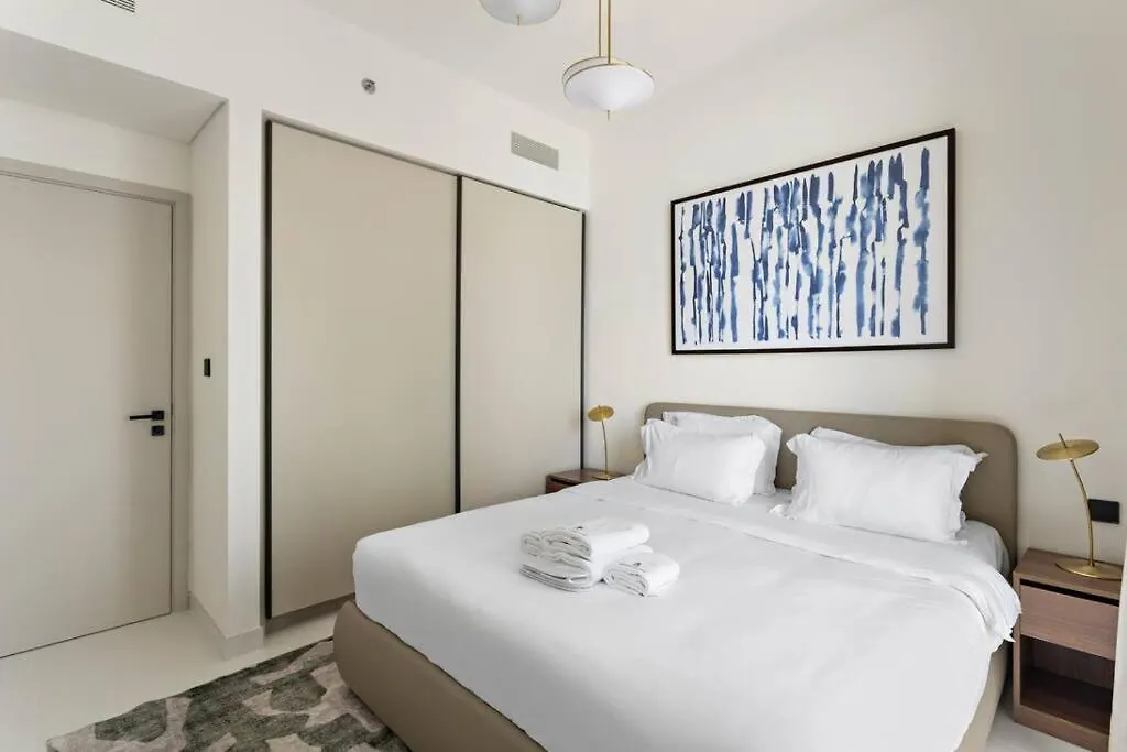 Apartment Chic Comfort Fully Furnished 1 Bhk With Sea View And Beach Access Dubai